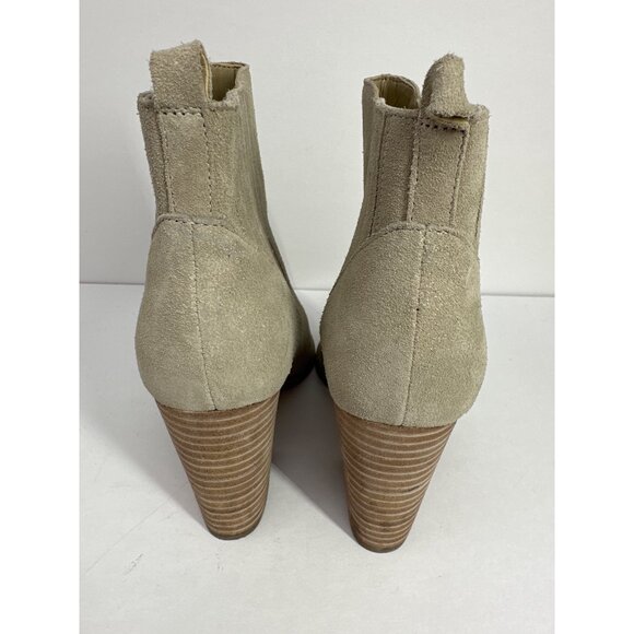 Marc Fisher Alva Women’s Size 8M Natural Suede Pointed Toe Heeled Ankle Booties - Picture 3 of 7